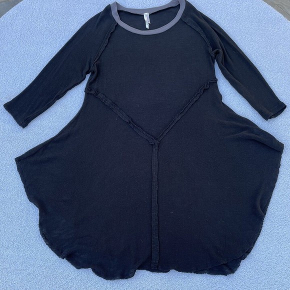 Free People Top/Sweater Womens Size S/P Black w/Grey Collar Raw Hem 'Intimately' - Picture 4 of 11